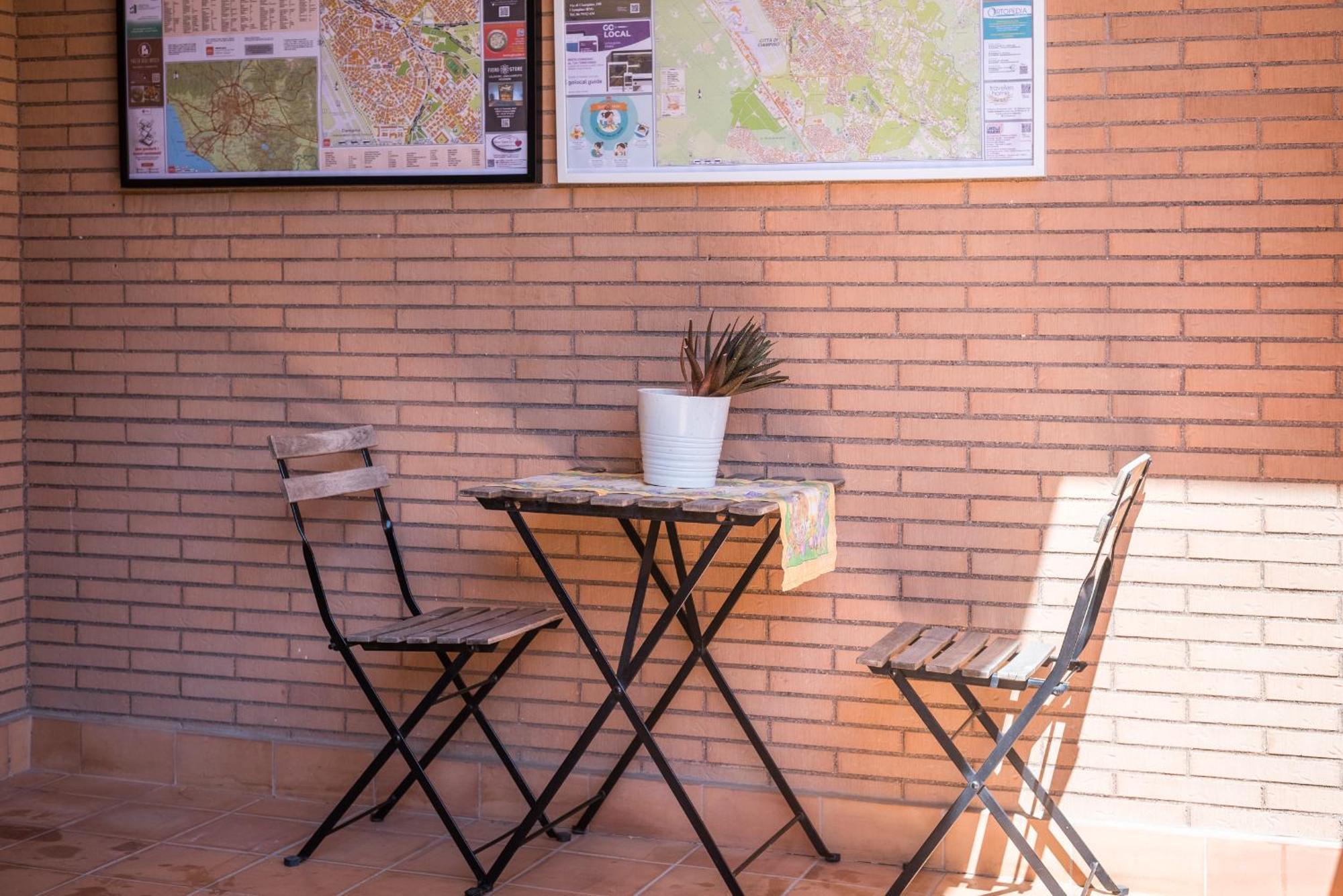 Travelershome Ciampino Suite Extérieur photo
